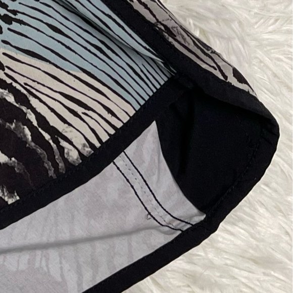 Rare lululemon tracker lll seawheeze 2016 - 4 - Picture 3 of 5